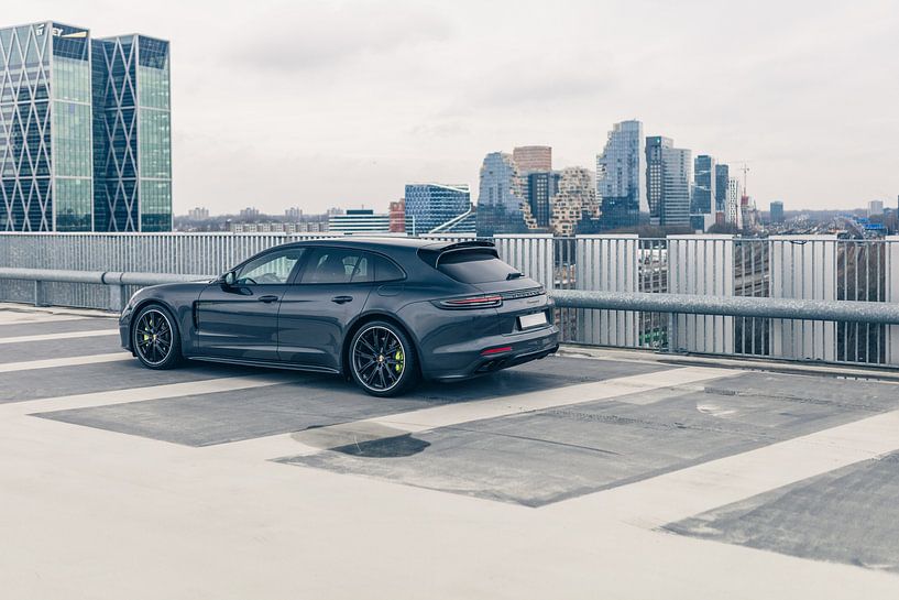 Porsche Panamera 4S in Amsterdam von Sebastiaan van 't Hoog