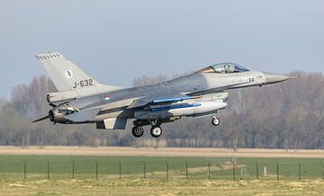 Royal Air Force F-16 Fighting Falcon (J-632). by Jaap van den Berg
