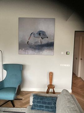 Kundenfoto: Abstrakte Aquarellmalerei mit Vogel in Blau und Beige von Diana van Tankeren