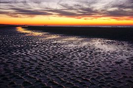 Zon, zee en strand von Dirk van Egmond