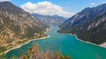 Le lac Plansee près de Reutte, avec ses eaux turquoises et son décor de montagnes alpines. sur Miriam Schwarzfischer Fotografie