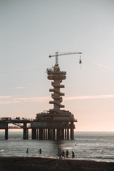 Summer evening in Scheveningen by Endre Lommatzsch