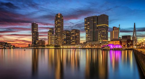 Rotterdam Wilhelminapier sur Rob van der Teen