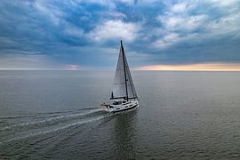 Voilier en mer sur MSP Canvas