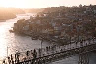 Porto Luis I-brug in avondrood (Portugal) van Tjitte Jan Hogeterp thumbnail