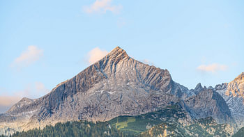 Beautiful German Mountains in the Zugspitze region – Alpspitze