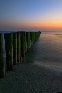 Coucher de soleil sur la côte néerlandaise près de Burgh-Haamstede