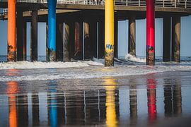 Bunte Spiegelung am Meer von Photos by Francis