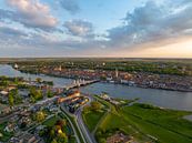 Kampen langs de IJssel tijdens zonsondergang in de lente van Sjoerd van der Wal Fotografie thumbnail