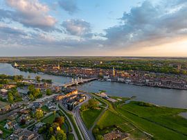 Kampen Frühling Sonnenuntergang Panoramablick aus der Vogelperspektive von Sjoerd van der Wal Fotografie