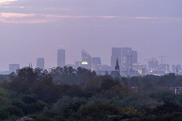 Haagse Skyline gezien vanaf Kijkduin van Samantha Kagie