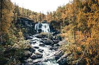 Waterval in Zweeds Lapland van Expeditie Aardbol thumbnail