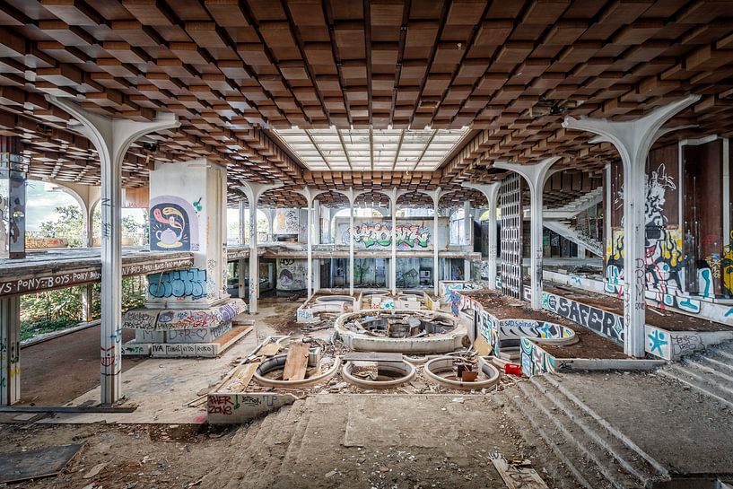 Verloren plaats - Verlaten gebouw - Villa van Gentleman of Decay