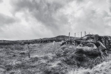 De verlaten uitgestrektheid van de Schotse Hooglanden. Eiland van Skye van Jakob Baranowski - Photography - Video - Photoshop
