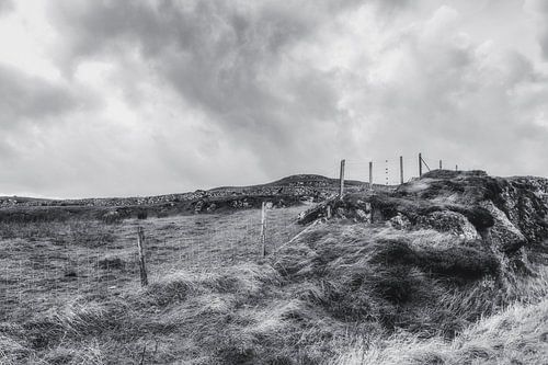 De verlaten uitgestrektheid van de Schotse Hooglanden. Eiland van Skye