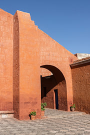 Couvent en terre cuite d'Arequipa