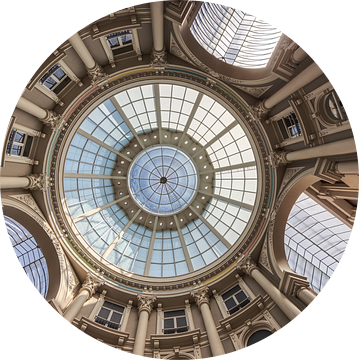 De koepel van de Passage in Den Haag