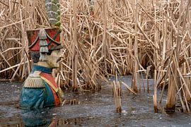 Past glory. by Anita Lammersma