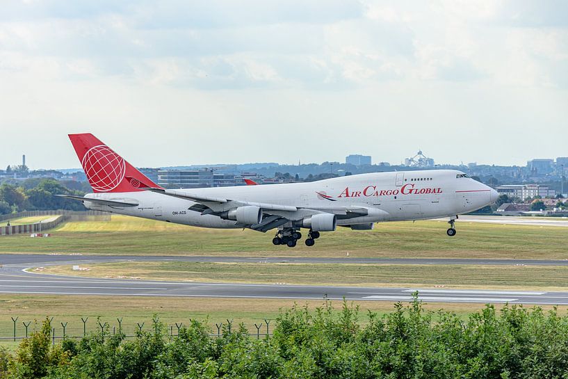 Landung Air Cargo Global Boeing 747-400F. von Jaap van den Berg