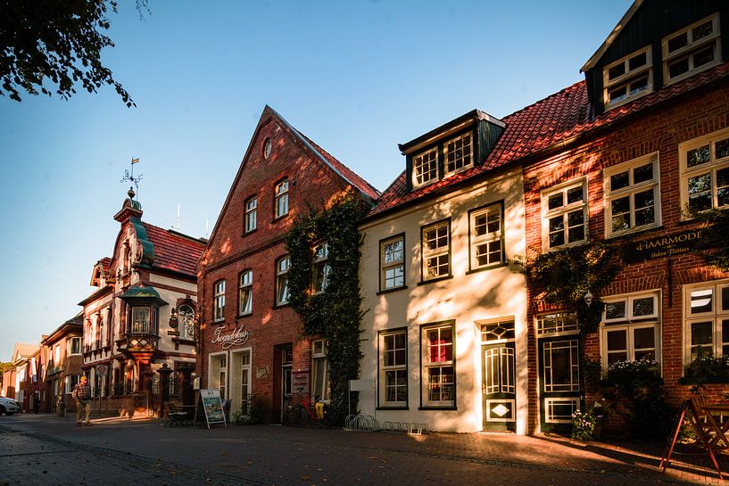 Alte Häuser in Aurich in Ostfriesland von Edith Albuschat