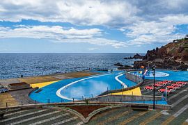 Piscine à Funchal sur l'île de Madère sur Rico Ködder