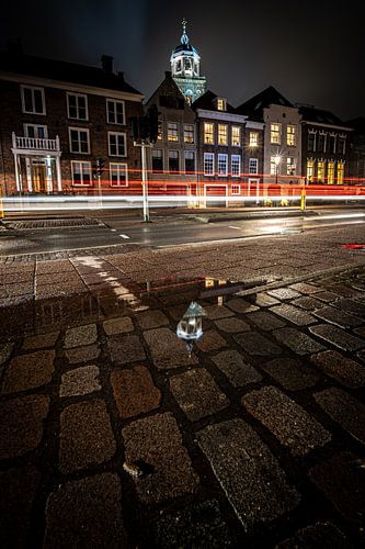 Stimmungsvoller Abend auf der IJsselkade in Deventer