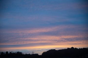 Landschap bij zonsondergang in blauw, roze en oranje | Landschapsfotografie