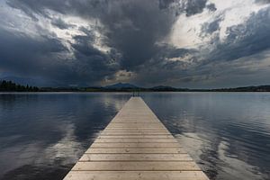 orage en approche au Hopfensee sur Walter G. Allgöwer