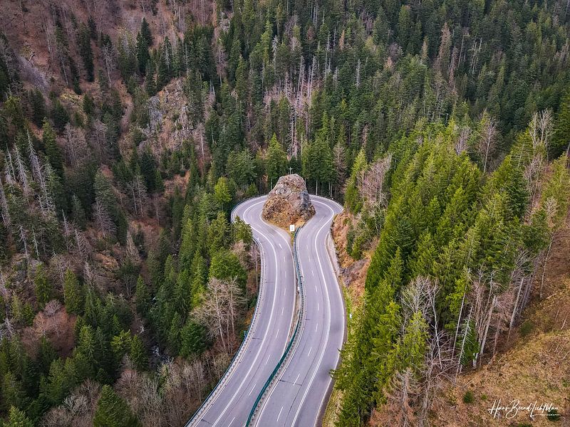 Cross rock curve by Hans-Bernd Lichtblau