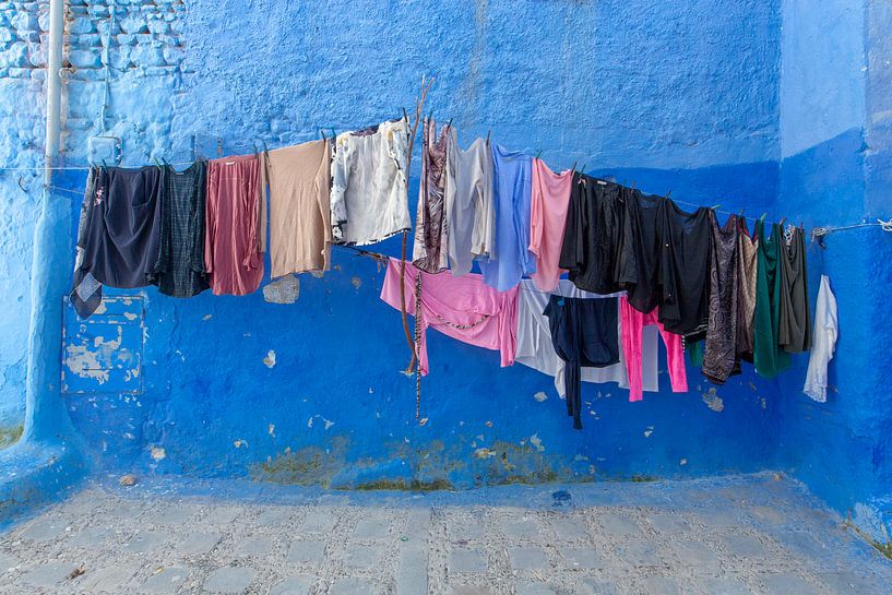 Traditionele Marokkaanse architecturale details in Chefchaouen Marokko, Afrika. van Tjeerd Kruse