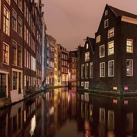 Nachtzicht op gracht Amsterdam von Ronald Huiberse