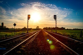 Spoor bij zonsondergang