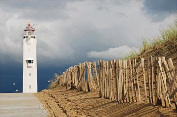 Lighthouse Noordwijk by Hans Vink
