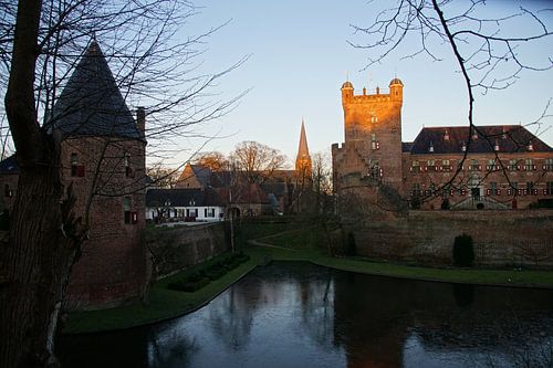 Kasteel en Huis Bergh