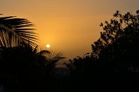 Coucher de soleil sur Santiago, îles du Cap-Vert