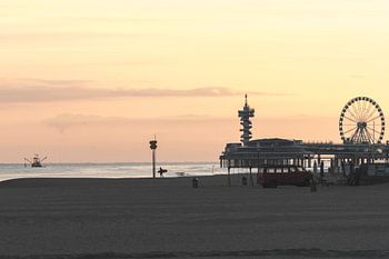 A beautiful sunrise at Scheveningen