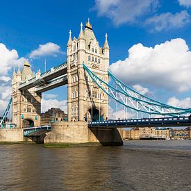 London Tower Bridge van Frank Herrmann