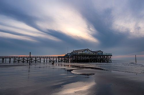 Lichtstrepen aan de horizon