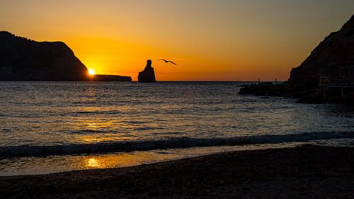 Zonsondergang aan het strand van Benirrás