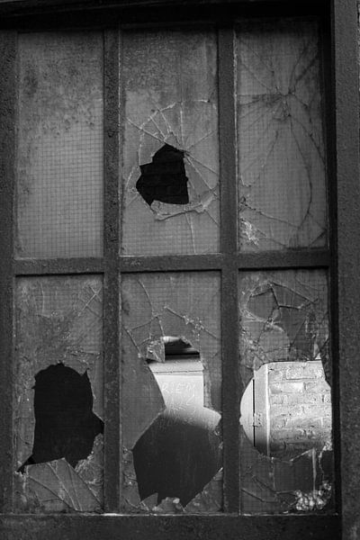 black and white by Bart Liesenborgs