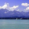 Der Forggensee Blick bei Füssen im Allgäu von Karl-Heinz Petersitzke