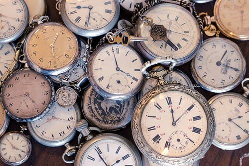 Wie spät ist es? von Dick Bosman