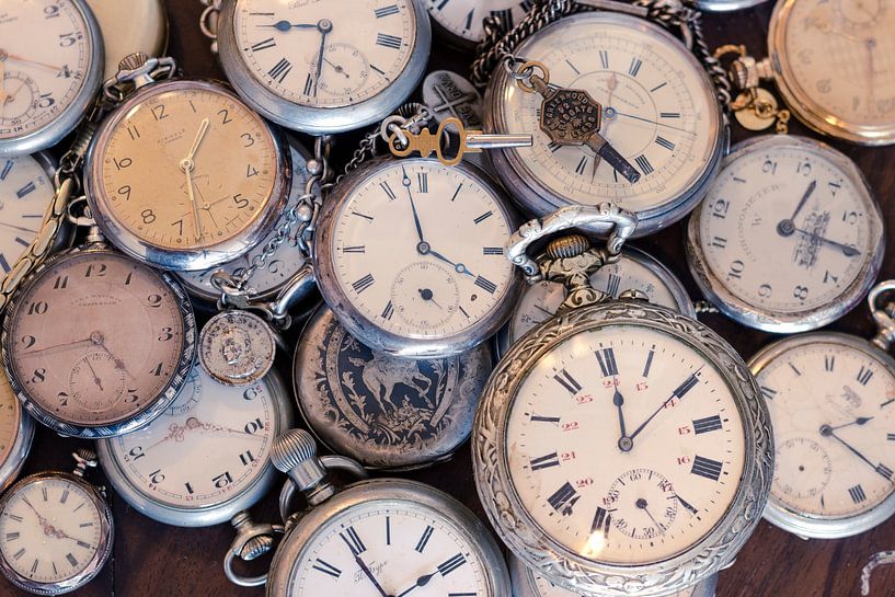 What time is it by Dick Bosman