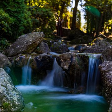 Wasserfall im Wald von Oliver März