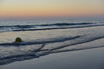 Dreamy, romantic sunset in Sancti Petri by Silva Wischeropp