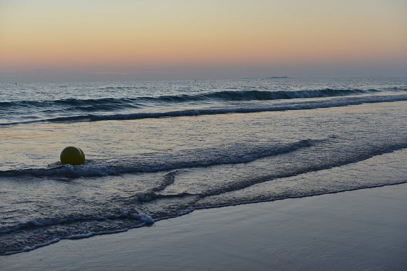 Dreamy, romantic sunset in Sancti Petri by Silva Wischeropp