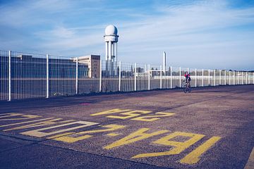 Berlin – Tempelhofer Feld von Alexander Voss