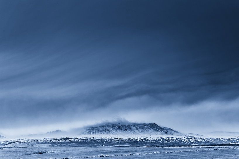 Mountain scenery in Iceland by peterheinspictures