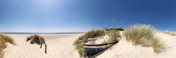 Beach in southern Spain near Cadiz by Voss photography