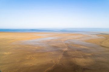 Structuren op het strand van Andrea Gaitanides - Fotografie mit Leidenschaft